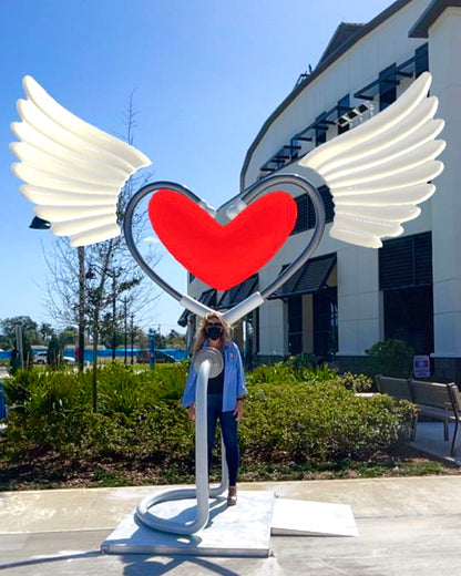 Name: Healing Heart 
Medium: FiberGlass and stainless steel 
Size: 11’ x 6’ x 5’
Year: 2020