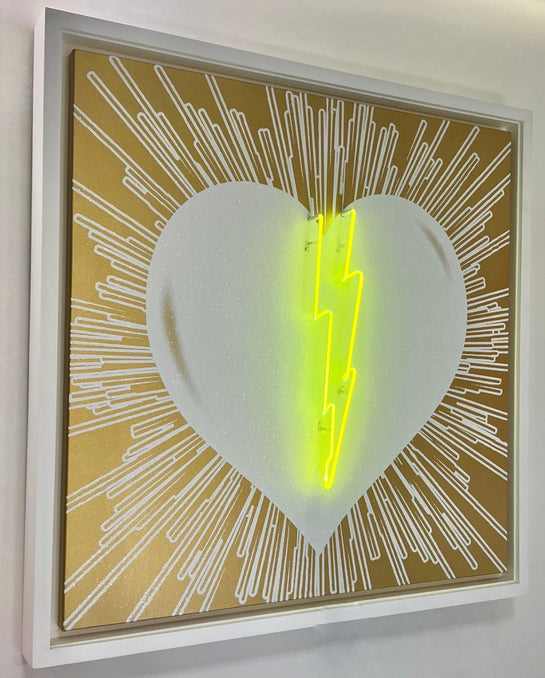 Name: Lightning Heart - White on Gold/Yellow Neon. Media: Hand painted/SilkScreen/Diamond Dust/Neon light. Size: 44 x 44 in. Edition : Unique + A.P