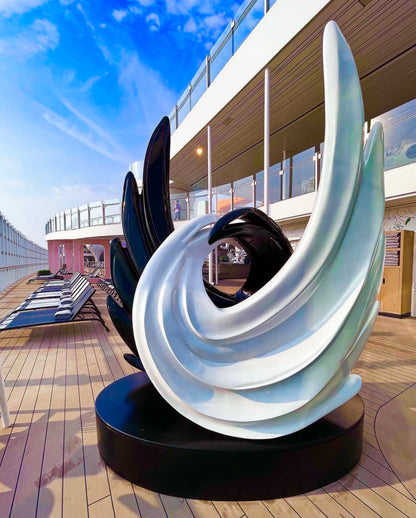 Size (sculpture + base) : H 10”x W 7” x 4” D
 Weight: 560 lb
 Medium: Painted FiberGlass/ Stainless Steel base
 Year: 2021