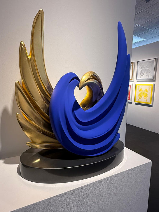 Peace Makers Collection
Name: Peace Makers  (medium size)
Fiberglass | 24 Karat gold leaf/Polyurethane pigment / fiberglass
Concrete base
Size: 29 x 13 x 24 in.
Edition of 8
Year: 2025